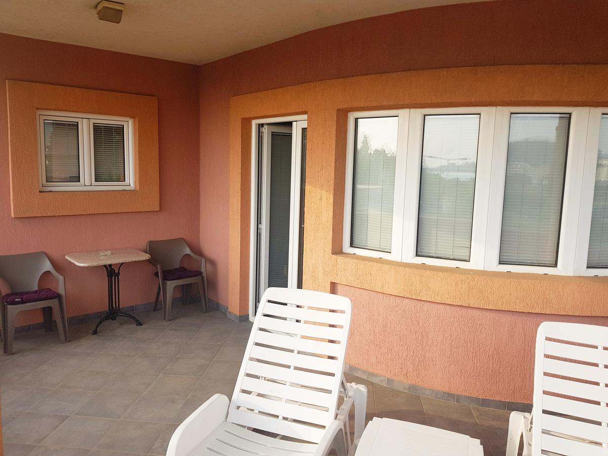Guest House-Md Bar Εξωτερικό φωτογραφία